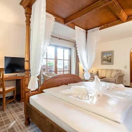 Blaue Gams ***s Hotel