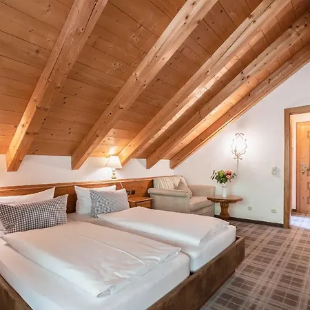 Blaue Gams ***s Hotel Ettal
