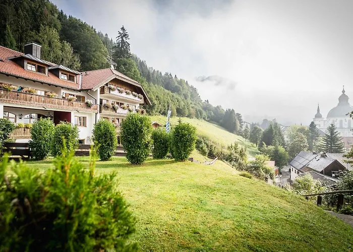 Blaue Gams ***s Hotel 3*