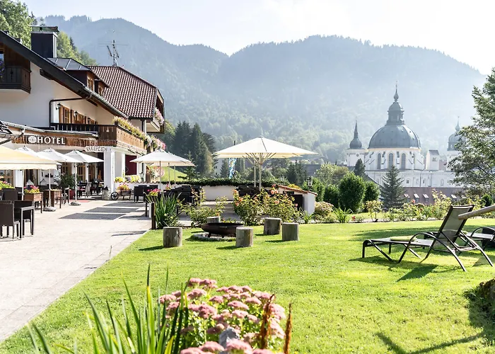 بلو جامز *** اس فندق