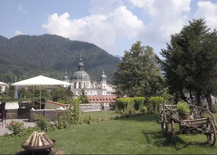 بلو جامز *** اس فندق ايتال